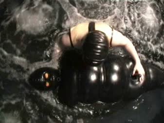 Alice In RubberLand - Rubber Sensory Deprivation Tank Pt 4 Hot Tub Femdom Latex Alice In RubberLand - Rubber Sensory Deprivation Tank Pt 4 Hot Tub Femdom Latex